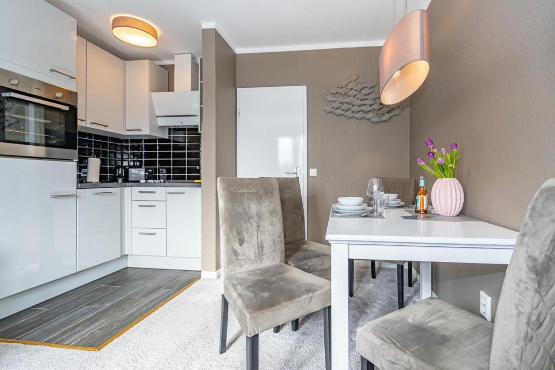 Apartament Maritim Und Individuell In Wenningstedt Mit Balkon Zewnętrze zdjęcie